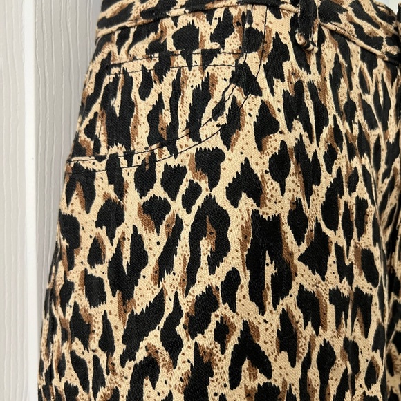 Cache Cheetah print Jeans size 14 NWT (30” waist) - Picture 4 of 12